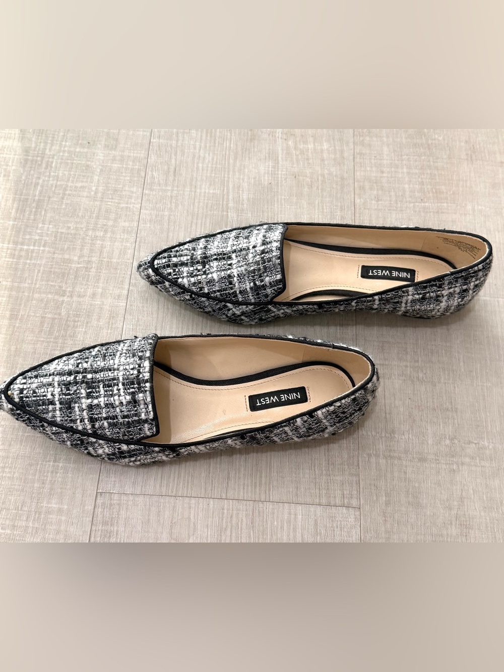 Nine West Black & White Tweed Pointed Loafers size 6.5 very chic - Picture 7 of 8